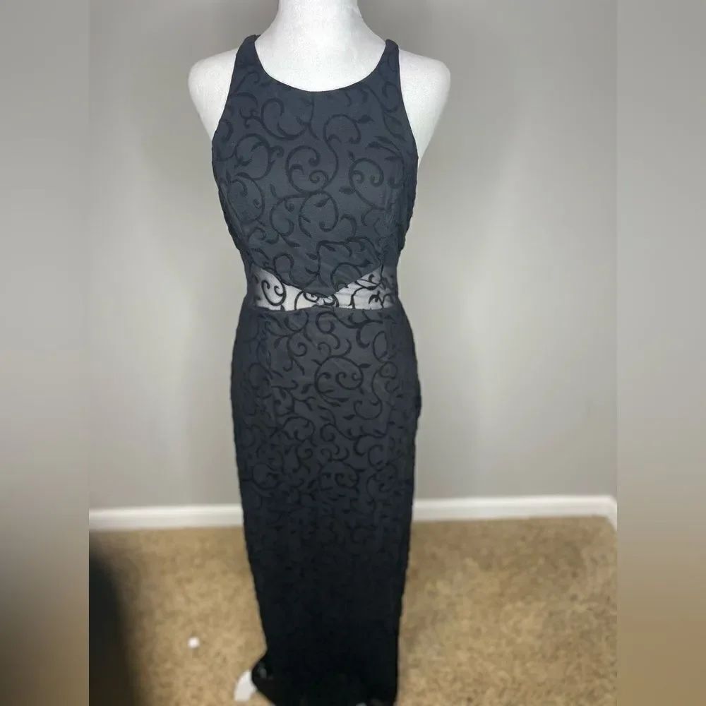 BariโJayโeveningโgown